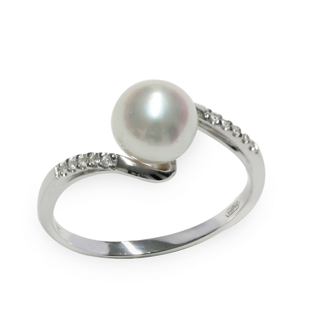 Anello in Oro bianco 750‰ Diamanti ct 0,05 Perla Akoya 7x7½mm misura ø 14
