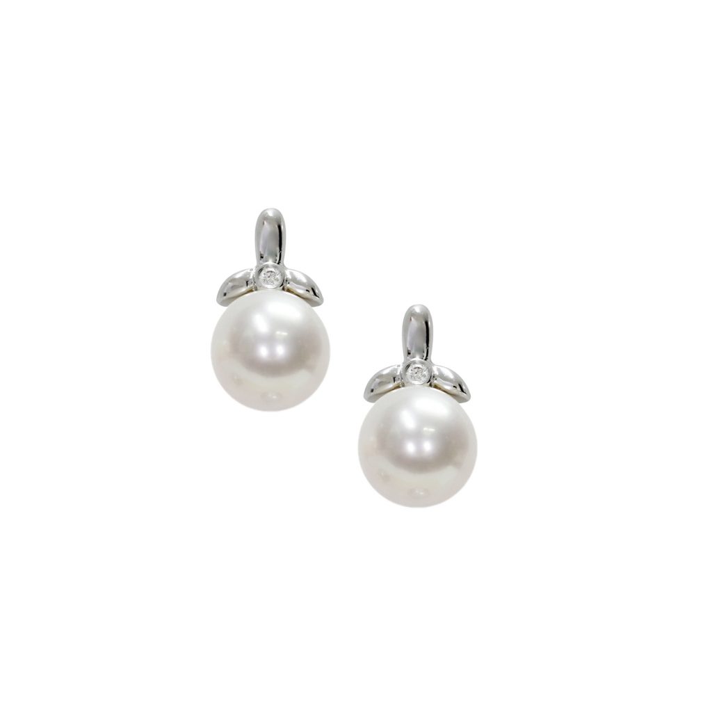 Orecchini in Oro bianco 750‰ Diamanti ct 0,016 Perle Akoya 7x7½mm