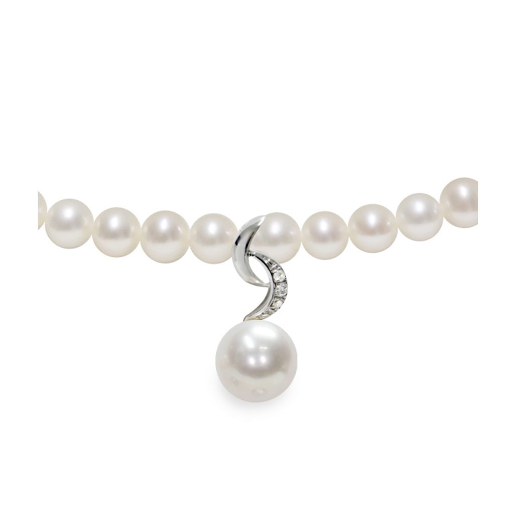 Collana di Perle Piena Perlagione 4½x5-7x7½mm e Oro bianco 750‰ Diamanti ct 0,018 lunghezza cm 42~