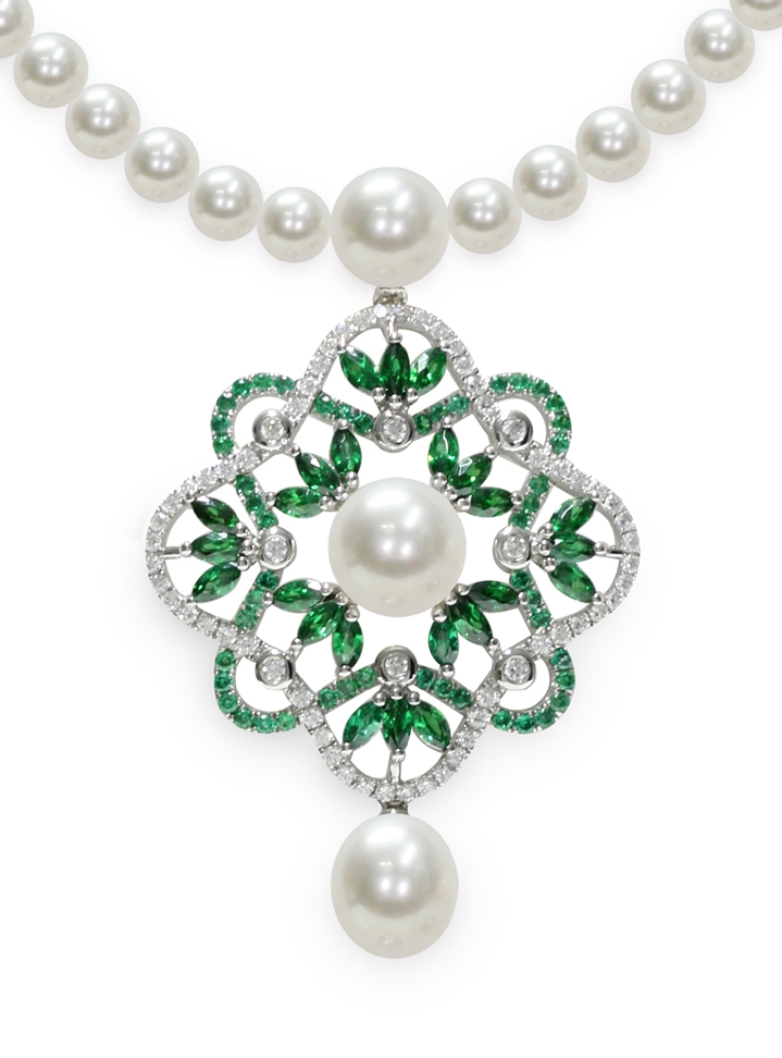 Collana Perle Piena Perlagione 4½x5-7½x8 button 9/10mm Argento 925°/°°+Rh C.Z. bianco/verde smeraldo